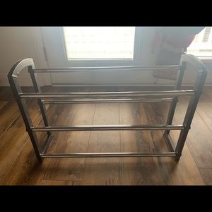 Extending Shoe rack